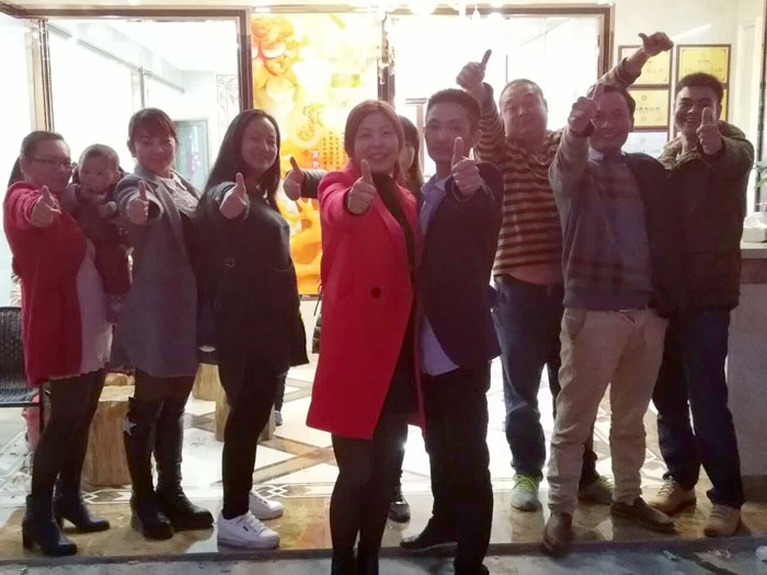 今年会jnh瓷砖 广西临桂专卖店盛大开业