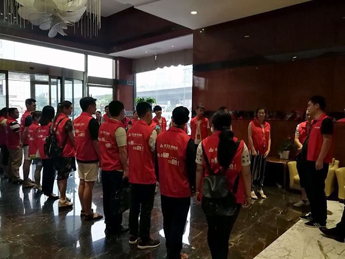 今年会jnh瓷砖 全国超等店长特训营西南区（成都站），升级导购模式得胜